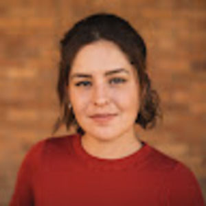 Meet your Posher, Isabela